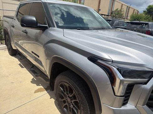 Used 2023 Toyota Tundra SR5 RWD image 5