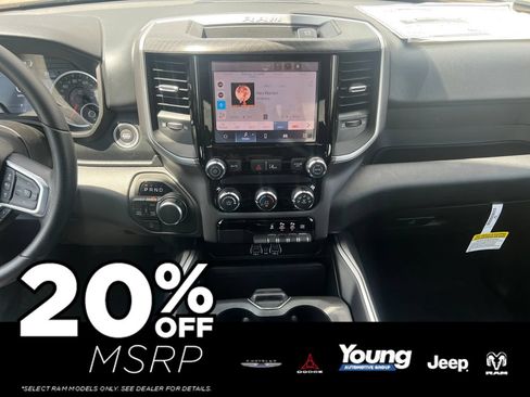 New 2026 RAM 1500 Express AWD/4WD image 17