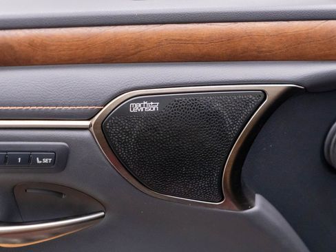 Used 2022 Lexus ES 350 Ultra Luxury w/ Accessory Package 2 FWD image 14