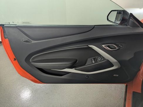 Used 2020 Chevrolet Camaro LT image 9