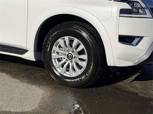 Used 2023 Nissan Armada SV w/ Cargo Package image 9
