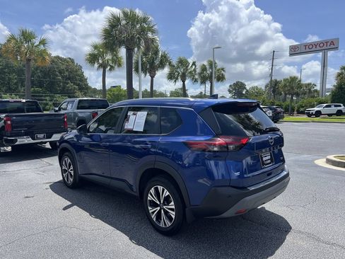 Used 2022 Nissan Rogue SV w/ SV Premium Package FWD image 8