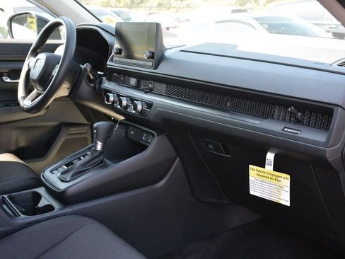 Used 2025 Honda CR-V LX image 18