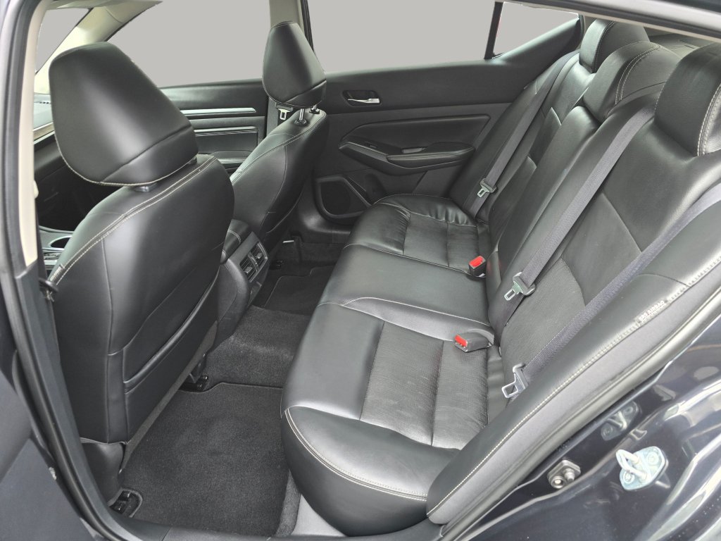 Used 2019 Nissan Altima 2.5 SL FWD image 24