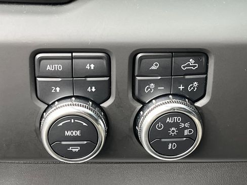 Used 2024 GMC Sierra 1500 AT4X image 25