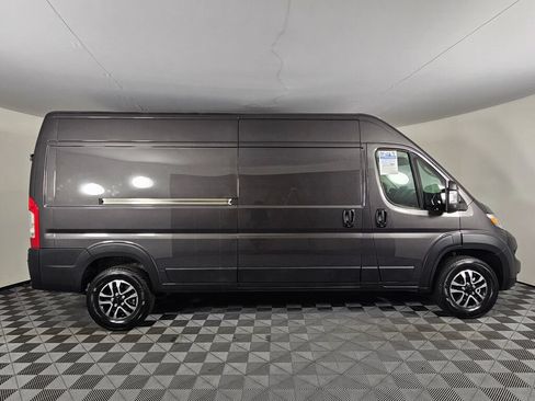 New 2026 RAM ProMaster 2500 w/ Quick Order Package 22G SLT FWD image 2