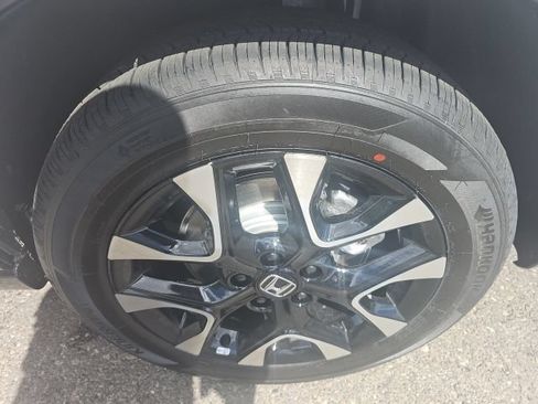 New 2026 Honda HR-V EX-L image 20