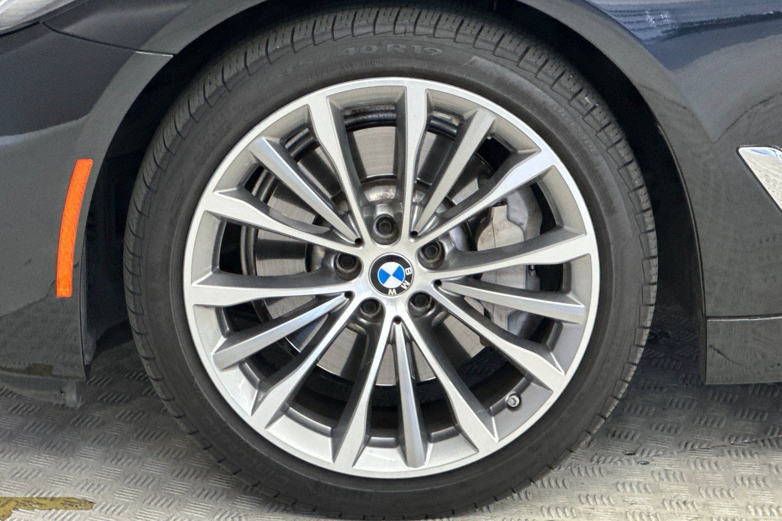 Certified 2023 BMW 530i w/ Convenience Package RWD image 12