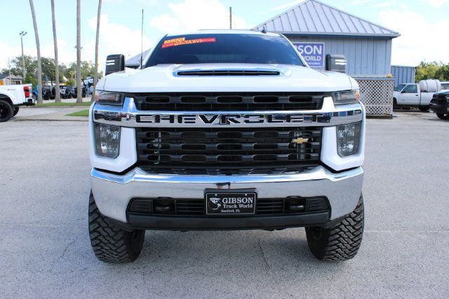 Used 2021 Chevrolet Silverado 2500 LT w/ Fleet Comfort Package AWD/4WD image 2