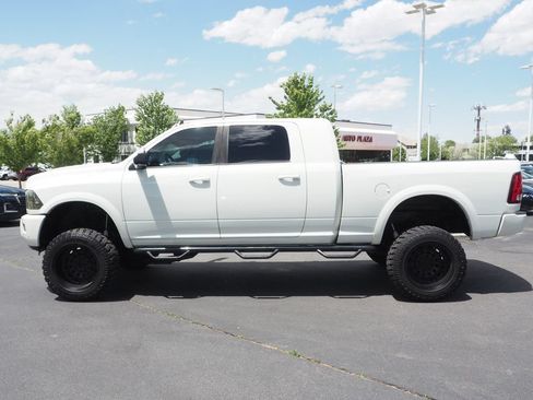 Used 2017 RAM 2500 Laramie w/ Sport Appearance Group AWD/4WD image 8