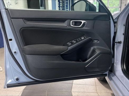 Used 2024 Honda Civic Sport image 9