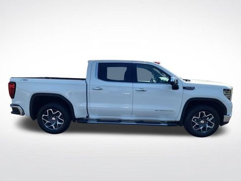 Used 2025 GMC Sierra 1500 SLT w/ SLT Premium Plus Package AWD/4WD image 6