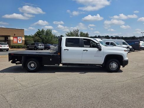 Used 2024 Chevrolet Silverado 3500 W/T w/ WT Convenience Package AWD/4WD image 13