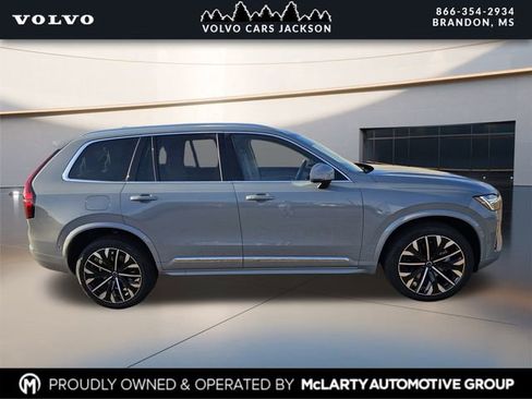 New 2026 Volvo XC90 B6 Ultra image 3