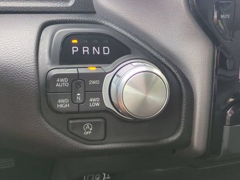 Certified 2025 RAM 1500 Laramie AWD/4WD image 27