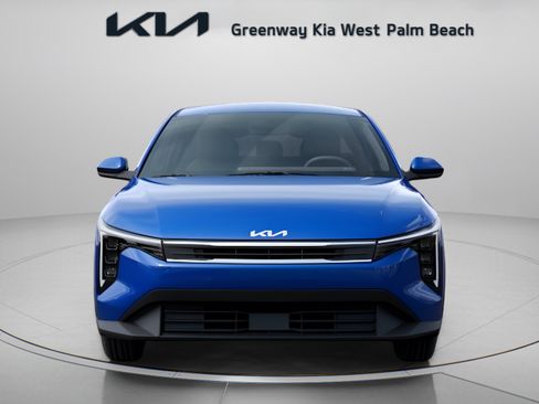 New 2026 Kia K4 FWD image 2