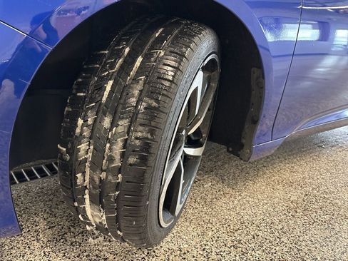 Used 2018 Honda Accord Sport image 10