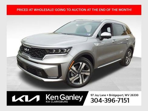 Used 2023 Kia Sorento SX Prestige image 1