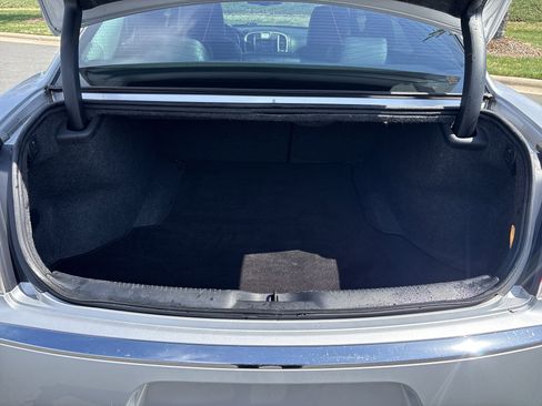 Used 2020 Chrysler 300 Limited image 34