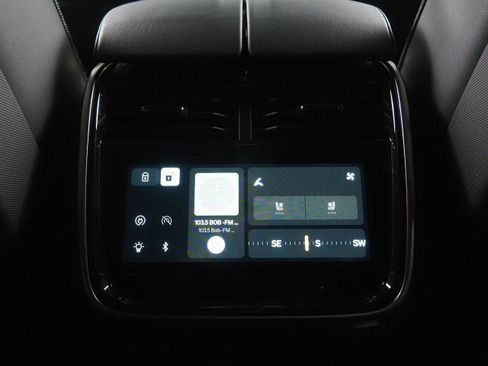Used 2024 Rivian R1S Adventure AWD/4WD image 25