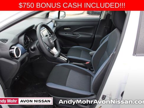 New 2025 Nissan Versa SV w/ Trunk Package image 7