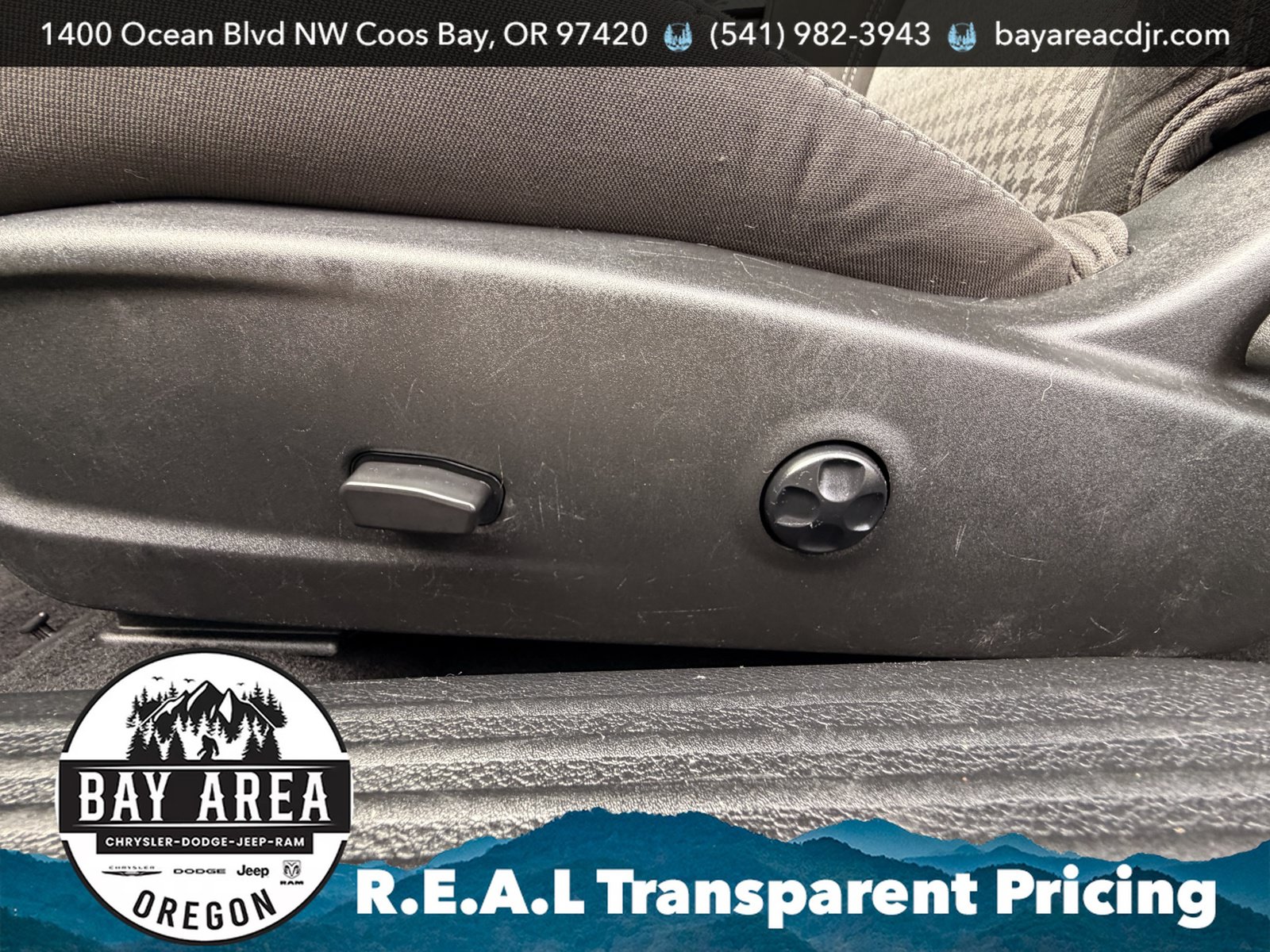 Used 2021 Dodge Challenger SXT RWD image 14