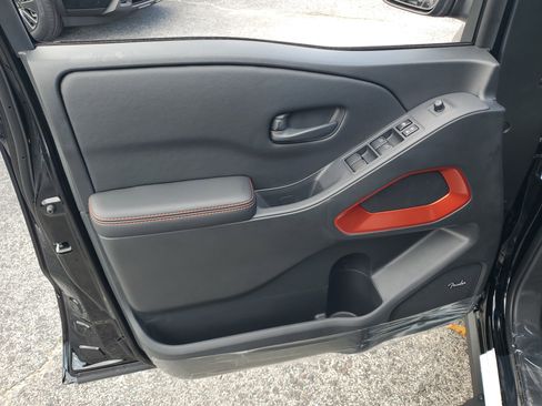 New 2026 Nissan Frontier Pro-X w/ Pro Premium Package image 8