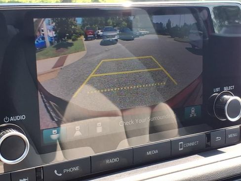 Used 2023 Honda Accord EX image 15