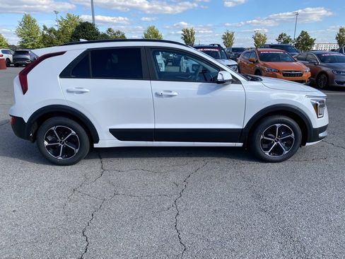 New 2026 Kia Niro EX w/ EX Premium Package image 9
