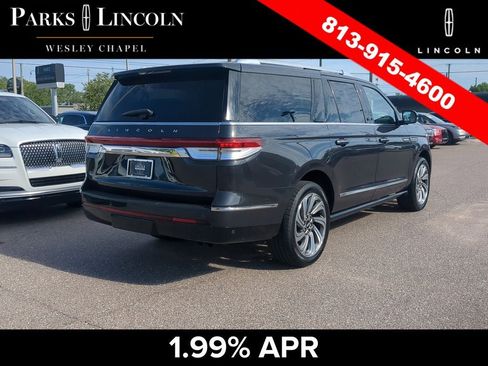 Certified 2022 Lincoln Navigator L Reserve RWD image 4