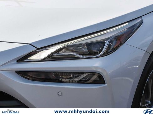 Used 2022 Toyota Mirai w/ Advanced Technology Package RWD image 7