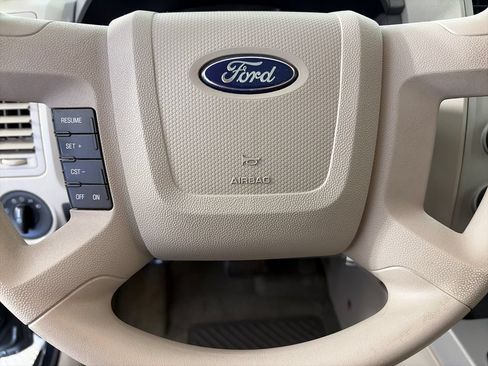 Used 2008 Ford Escape XLT AWD/4WD image 16