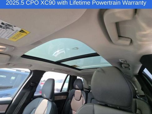 Used 2025 Volvo XC90 B6 Plus AWD/4WD image 7