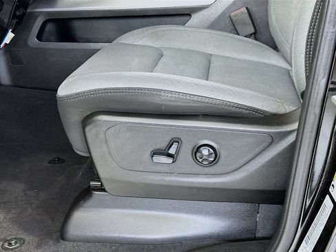 Used 2019 RAM 1500 Big Horn AWD/4WD image 22