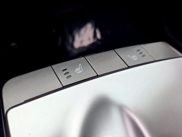 Used 2024 Kia EV6 Light RWD image 23