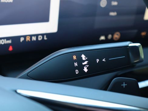 New 2026 Buick Enclave Sport Touring w/ Power Package image 17