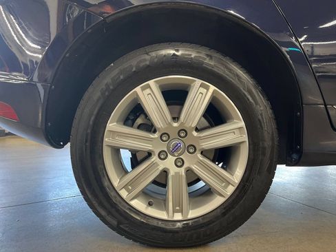 Used 2017 Volvo XC60 T5 Inscription w/ Preferred Option Package FWD image 24