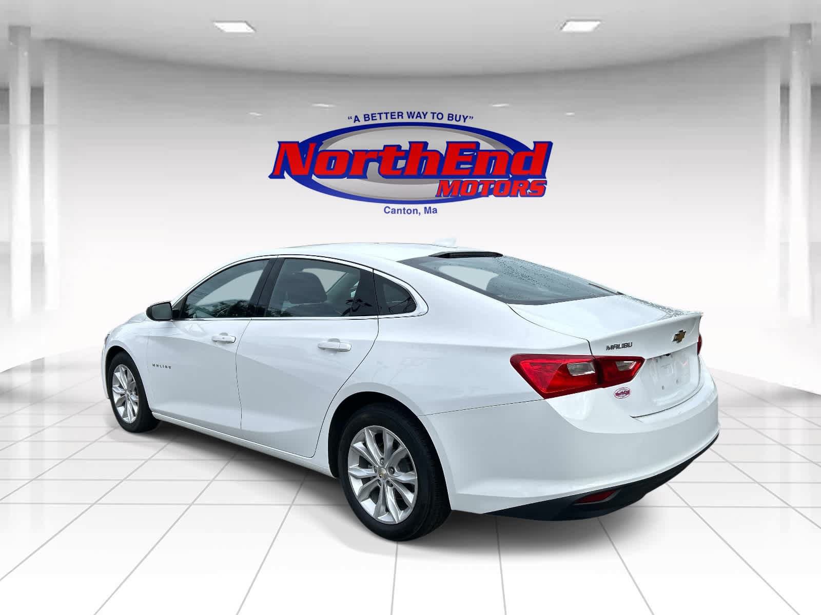 Used 2023 Chevrolet Malibu LT FWD image 5