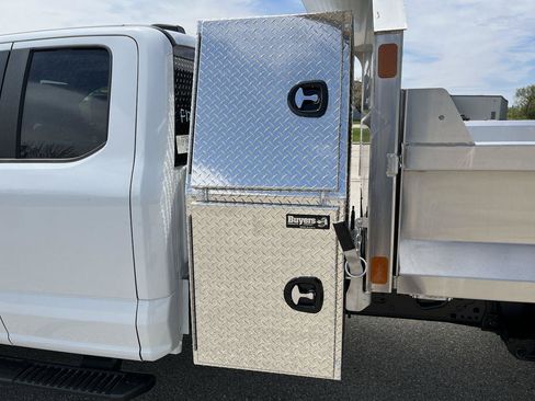 New 2026 Ford F550 4x4 Supercab Super Duty image 24