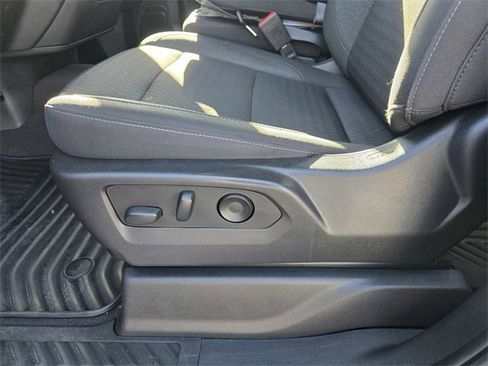 Used 2023 Chevrolet Silverado 1500 Custom image 18