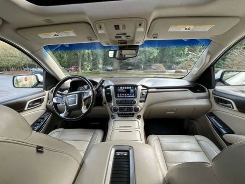 Used 2018 GMC Yukon XL Denali w/ Denali Ultimate Package image 7