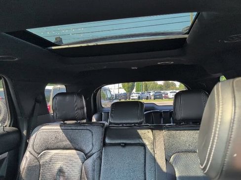 Used 2016 Ford Explorer Limited AWD/4WD image 15