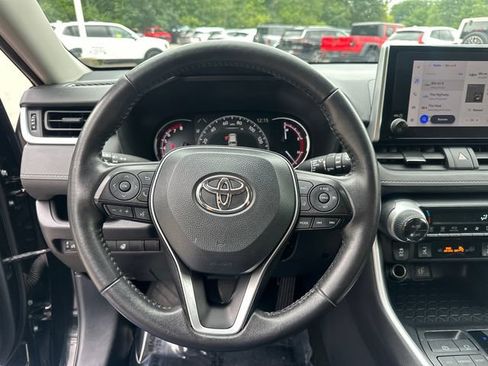 Used 2025 Toyota RAV4 XLE w/ Weather Package AWD/4WD image 33