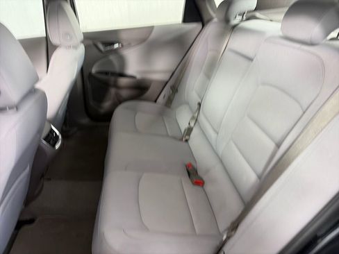 Used 2022 Chevrolet Malibu LT FWD image 13