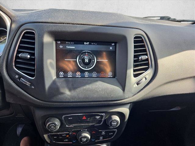 Used 2021 Jeep Compass Latitude FWD image 11