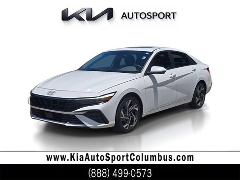 Used 2024 Hyundai Elantra SEL w/ Convenience Package FWD image 1