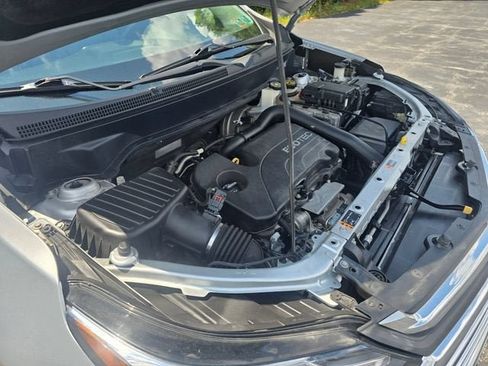 Used 2018 Chevrolet Equinox Premier AWD/4WD image 29