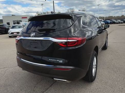 Used 2019 Buick Enclave Essence AWD/4WD image 12