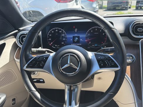Used 2022 Mercedes-Benz C 300 4MATIC Sedan image 13
