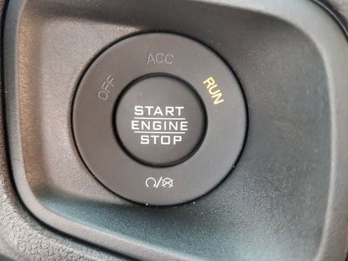 New 2025 Jeep Wrangler Sport S image 27